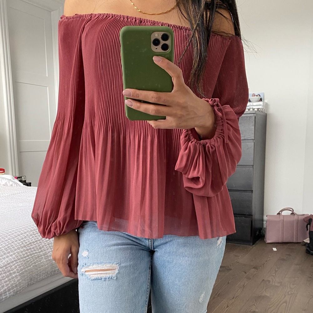 Aritzia Wilfred Mauve blouse